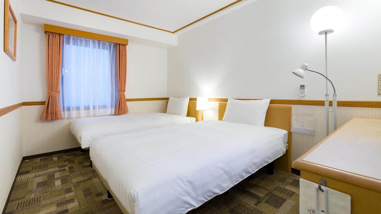 Toyoko Inn Kokura-Eki Minami-Guchi Kitakyūshū Exterior foto
