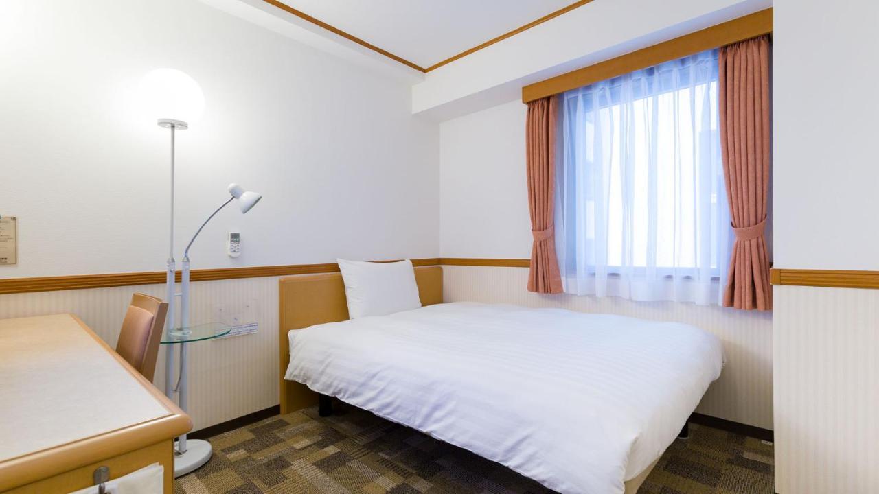Toyoko Inn Kokura-Eki Minami-Guchi Kitakyūshū Exterior foto