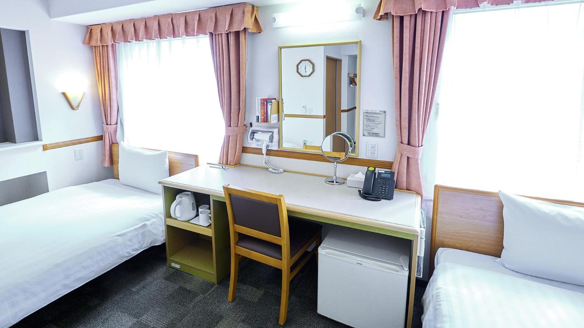 Toyoko Inn Kokura-Eki Minami-Guchi Kitakyūshū Zimmer foto