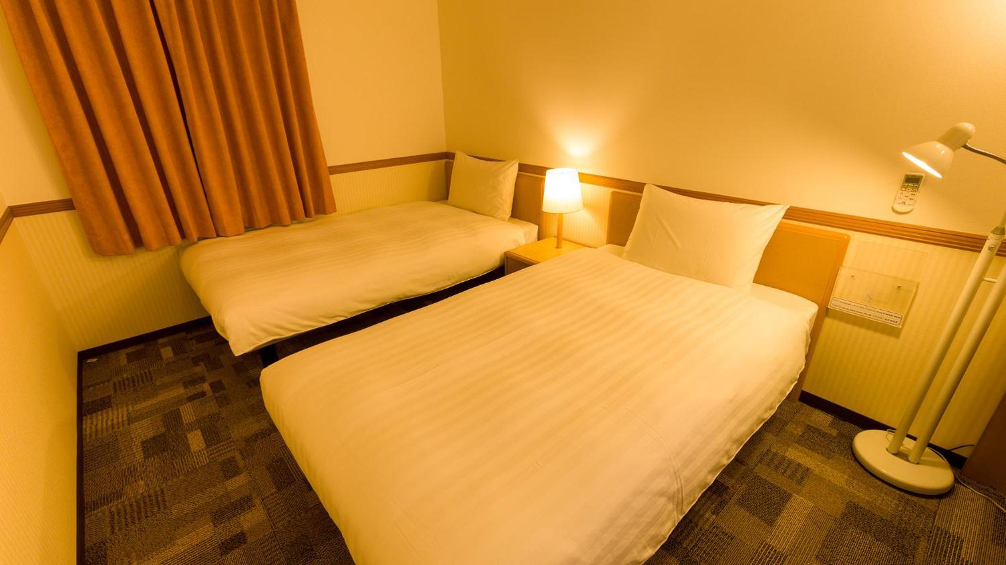 Toyoko Inn Kokura-Eki Minami-Guchi Kitakyūshū Zimmer foto